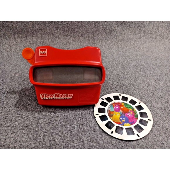 Vintage GAF View-Master Red Viewer w/ Orange Lever + Backyardigans Dics - Picture 1 of 11